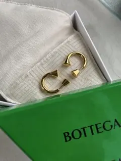 2026年最新】ボッテガヴェネタ ピアス 片耳の人気アイテム - メルカリ