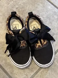 レオパード柄　ヒョウ柄　スニーカー 黒　vans