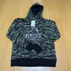 新品！XLARGE LITTLE ONE 迷彩パーカー　140 大きめ
