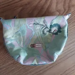 ジムトンプソン　ポーチ　まちありのサムネイル