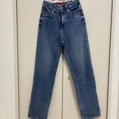 RED CARDOne-Day デニムパンツ