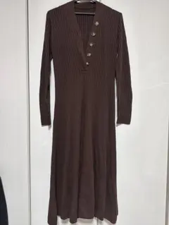 urs ブラウンニットワンピース 長袖