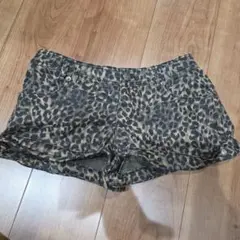 ヒョウ柄パンツ レディース