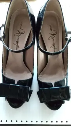 銀座かねまつ パンプス エナメル オープントゥ