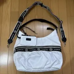 インゲボルグ 白　ロゴテープ使い バッグ　小物ポーチ＆ショルダーベルト付き訳有