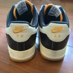 【レア】ナイキ エアフォース1 '07 LV8 