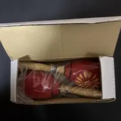 멕시칸 마라카스 레드 우드