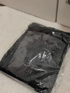 【新品・未開封】G-DRAGON フーディー ブラック黒 ジヨン GDおまけ付き