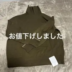 オリーブグリーン ハイネックニット