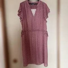 H&M赤と白の幾何学模様 半袖ワンピース