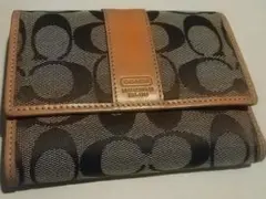 COACH モノグラム 三つ折り財布