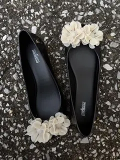 Melissa メリッサ カンパーナ フラットシューズ 黒 ラメ 35/36 - メルカリ