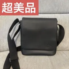 【超美品✨】ラコステ ショルダーバッグ ブラック メンズ PVCレザーのサムネイル