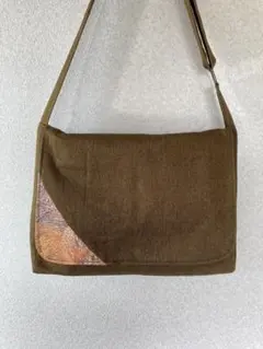 Item thumbnail for item 97d4a402-04fc-4162-a376-e76fd403ee6d