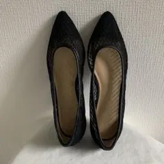 ジーユーGUブラックメッシュポインテッドトゥフラットシューズS