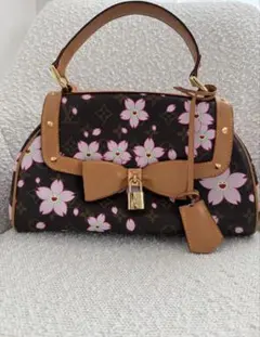 未使用】LOUIS VUITTON村上隆アクセサリーポーチ 桜 モノグラム - メルカリ
