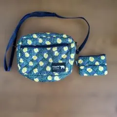 kippis ショルダーバッグ 花柄 青