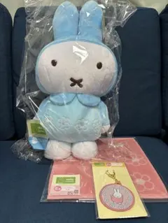 お*る様 ミッフィータイトーくじラストハッピー賞ブルー特大ぬいぐるみ　おまけ