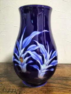 【糸島市内 送料無料】ボヘミアンガラス コバルトブルー 金彩 フラワーベース 花瓶 大型 高さ約40cm ハンドペイント 花柄 花器 インテリア 置物 ヨーロピアン アンティーク調　260220-4Y ボヘミアンガラス 花瓶 ブルー 金彩 フラワーベース 260220-4Y - メルカリ