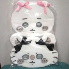 ちいかわ　低反発クッション　リボン　ちいかわ　モモンガ　2点セット