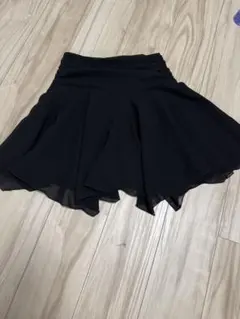 ナ*ん様 VICKY ビッキー シフォン ミニスカート 黒 サイズ1のサムネイル