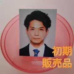モナキ 証明写真 じん - メルカリ