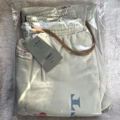 2026年最新】lýft パンツの人気アイテム - メルカリ