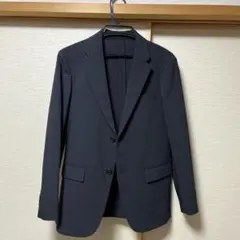 UNIQLOダークネイビー ブレザー ライトブルー シャツ パンツ ネクタイ