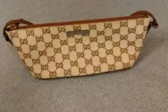 GUCCI GGパターン アクセサリーポーチ