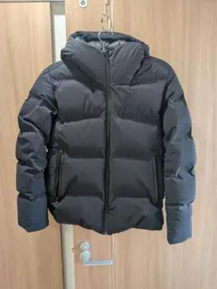 ユニクロ UNIQLO シームレスダウンパーカ ブラック 黒　L