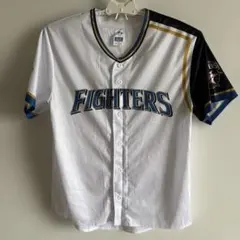 ✴︎ストラップのおまけつき！FIGHTERS 日ハムユニフォーム 2着✴︎