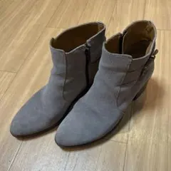 Stilmoda スエード調 ショートブーツ グレーのサムネイル
