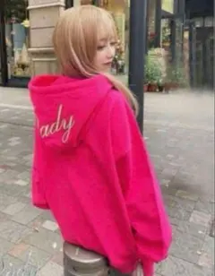 最終値下 ピンク フード付き パーカー rady刺繍