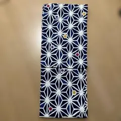 女性浴衣　紺色　麻の葉柄