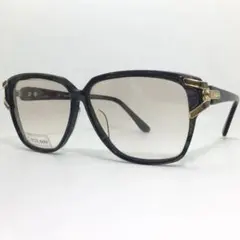 Item thumbnail for item dfb7ea20-e8bf-44bc-ac15-45d95aa2aea2