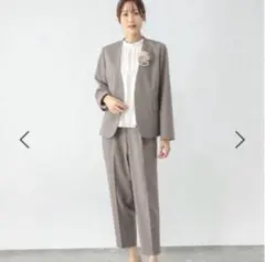 【未使用級•現行✨】グローバルワーク ノーカラー スーツ グレイッシュモカ M