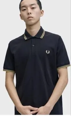 【極美品】イングランド　フレッドペリーポロシャツ　　黒金