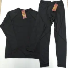 新品タグ付き　黒　裏ピーチ起毛　コンプレッション上下セット　Lサイズ