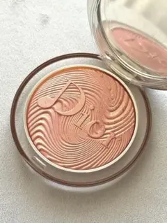 【限定】ディオール ミネラルヌードルミナイザーパウダー 002 コーラルバイブス