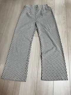 jeanasis スラックス