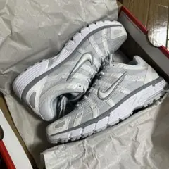 新品◎NIKE ナイキ WMNS NIKE P-6000 ホワイト/グレー