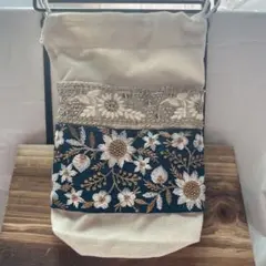 【リメイク】インド刺繍リボン 白色マチツキ巾着袋 54