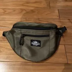 Lee ボディバッグ オリーブ