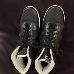 NIKE（ナイキ）スニーカー