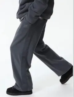ユニクロ × ニードルズ　フリースワイドパンツ