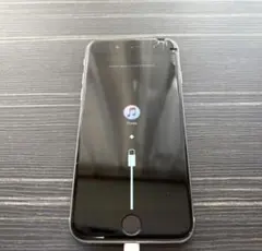 Apple iPhone 6 シルバー A1586