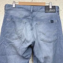 Item thumbnail for item 8bcfaca4-1f4f-4339-bd75-1b4d6f40438c