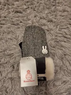 新品　 ミッフィー　 ヘリンボーン柄　ハリスツイード　 ミトングローブ　手袋のサムネイル