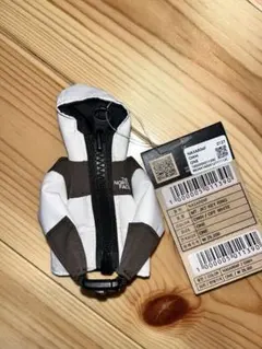 新品 NORTHFACE ノースフェイス　ミニマウンテンジャケット　キーリングのサムネイル