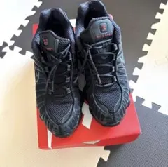 NIKE SHOX TL ブラック スニーカー